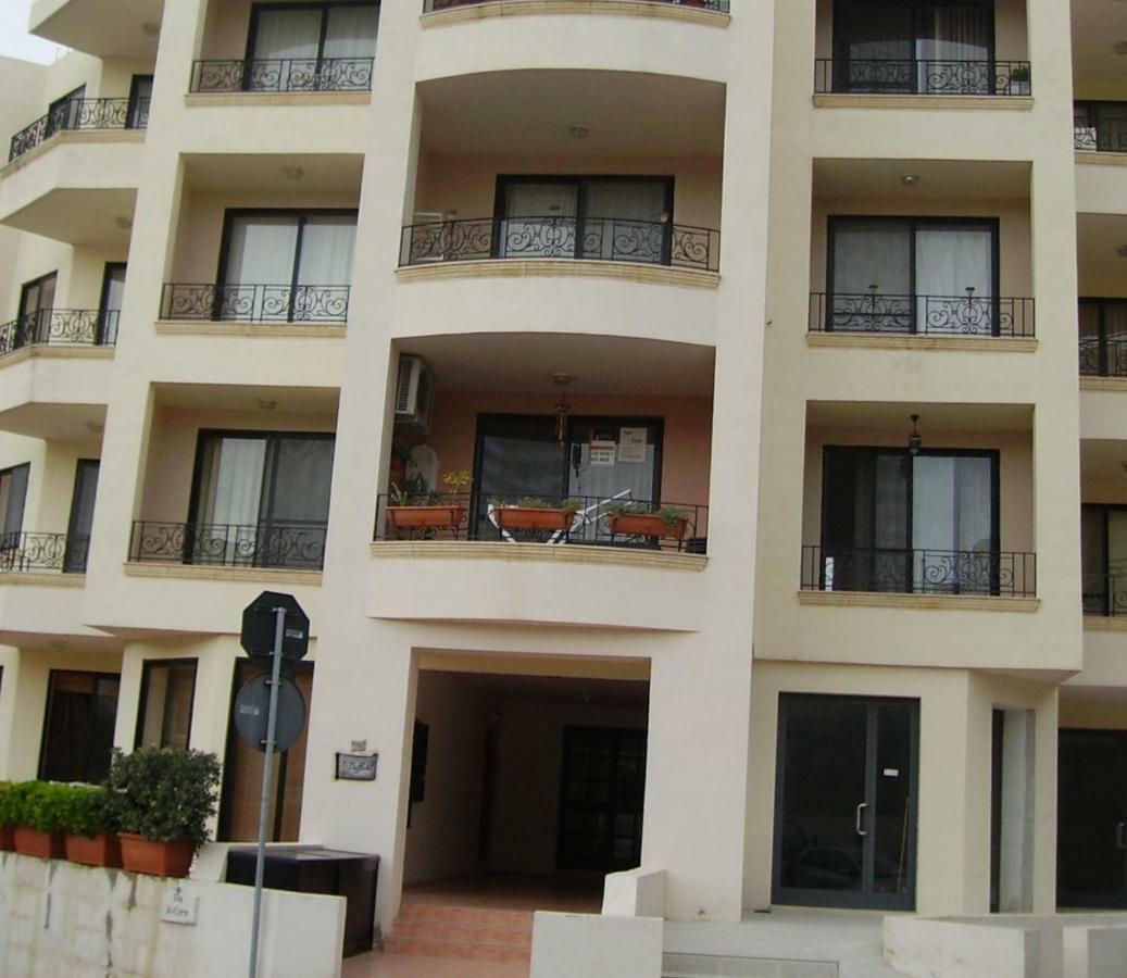 Comfort Apartment No. 16, Daffodil Court St. Paul's Bay Exterior photo